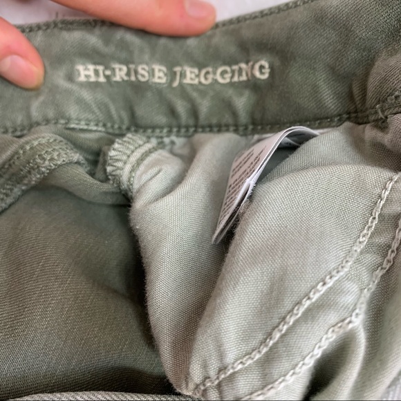 American Eagle Hi-Rise Jeggings - Picture 3 of 8